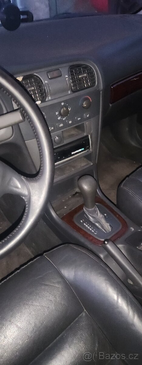 Volvo v40 , s40 před.naraznik lift - 6