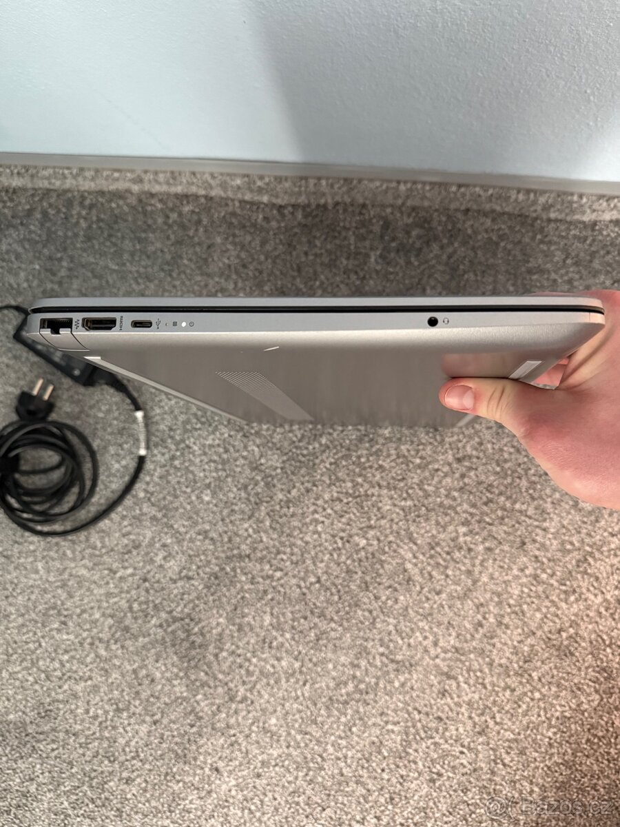 HP 250 G8 Notebook PC - 6