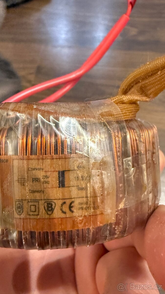 Transformátor 230V - 12V - 6