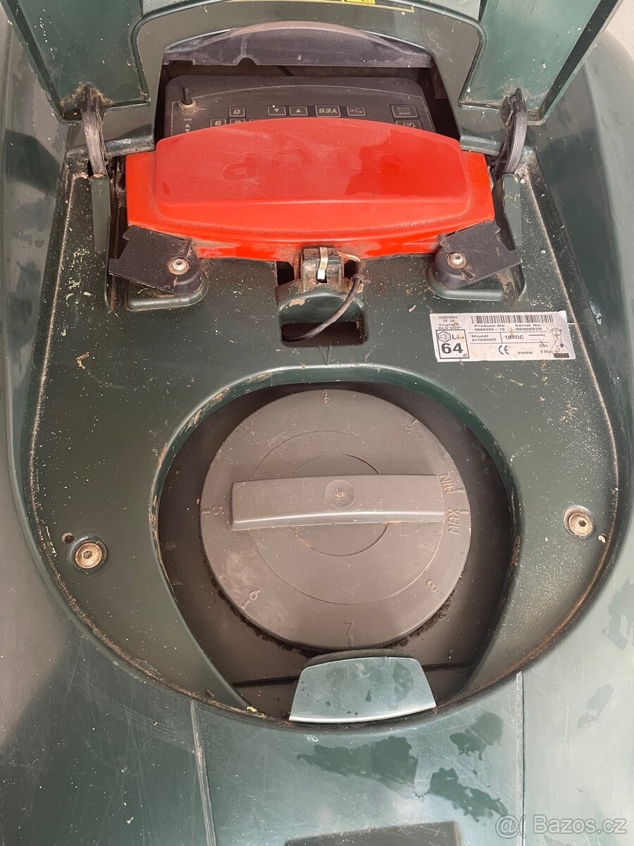 Robotická sekačka Husqvarna 220 AC - 6