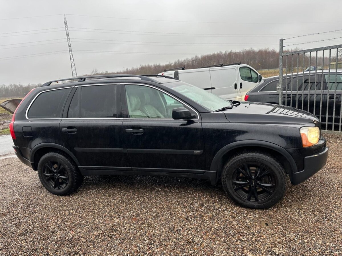 Volvo XC 90 - 6
