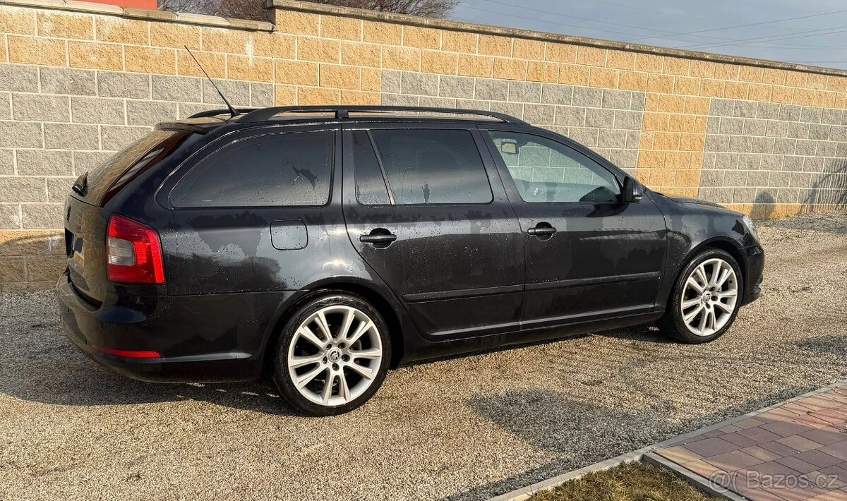 Škoda Octavia Combi RS - 6