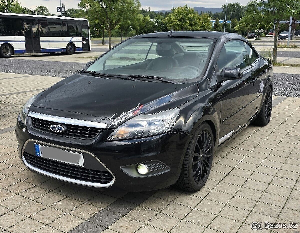 Ford Focus Cabrio 2.0i . Výměna možná - 6