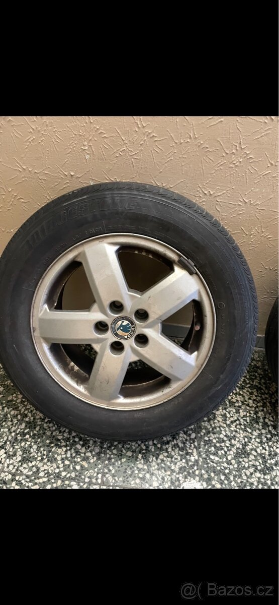 Škoda Octavia celoroční gumy - 6