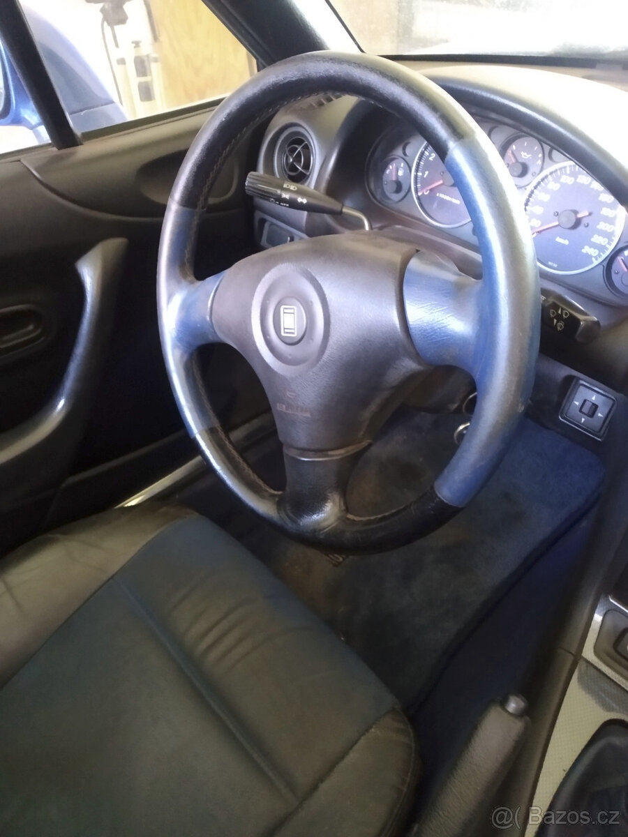 Mazda MX-5 Anniversary - 6