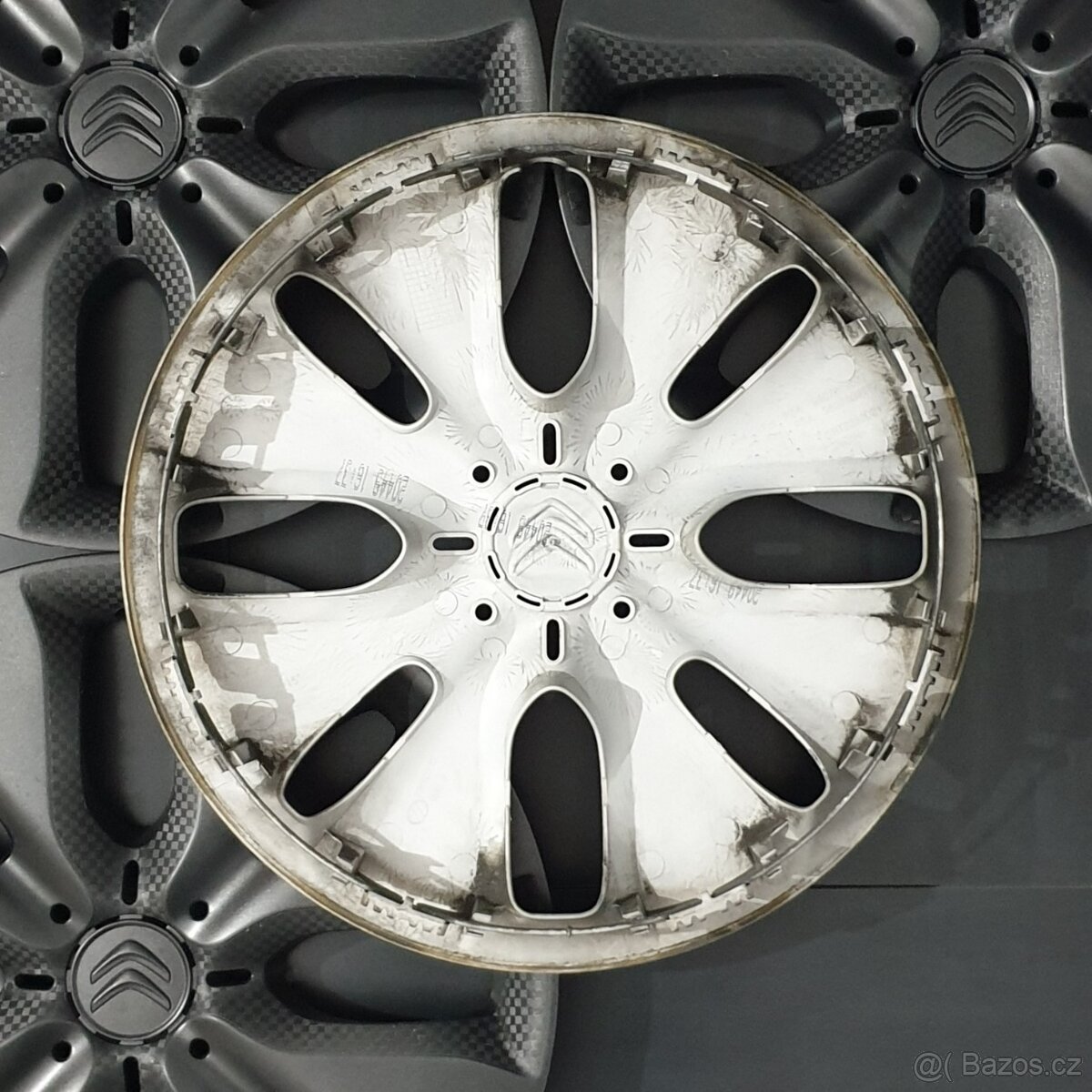 Poklice Citroen 15" ORIGINÁLNÍ č. R2 - 6