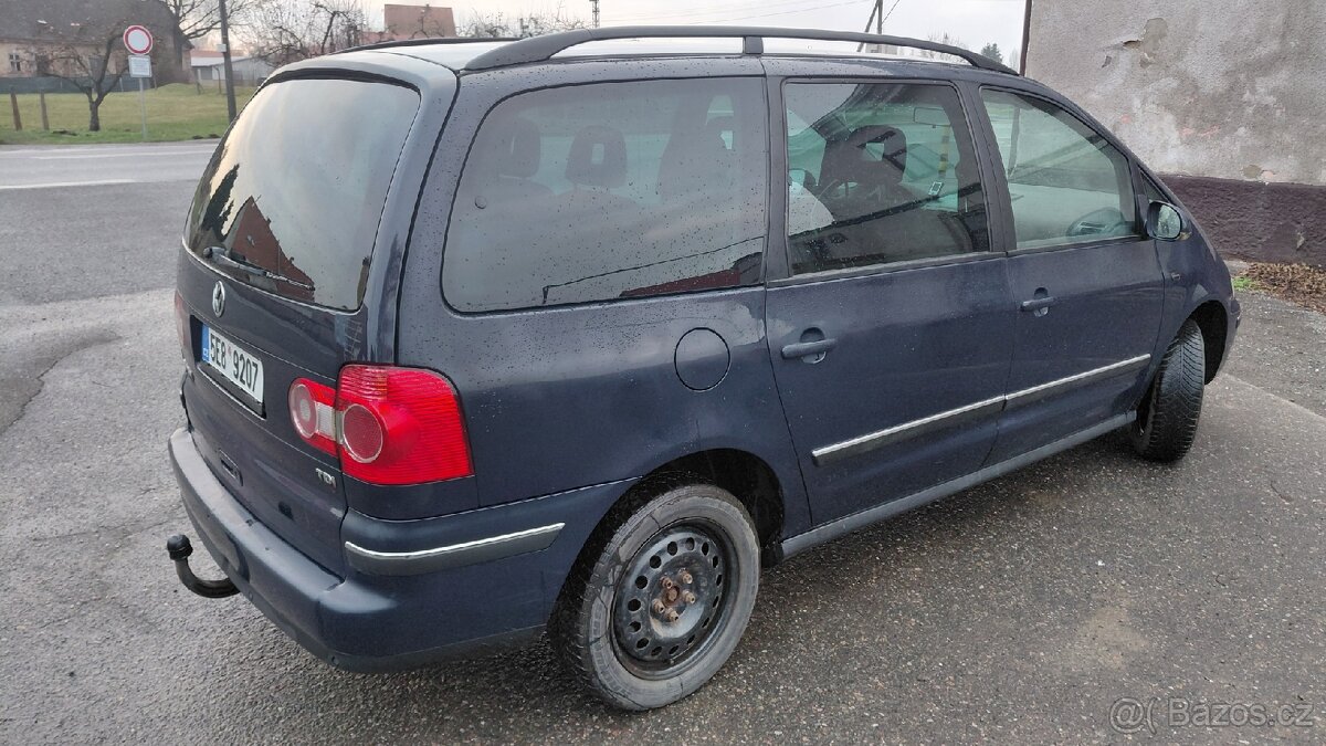 REZERVACE-Volkswagen Sharan 1.9TDi 85kW 4x4 r.v.2008 - 6