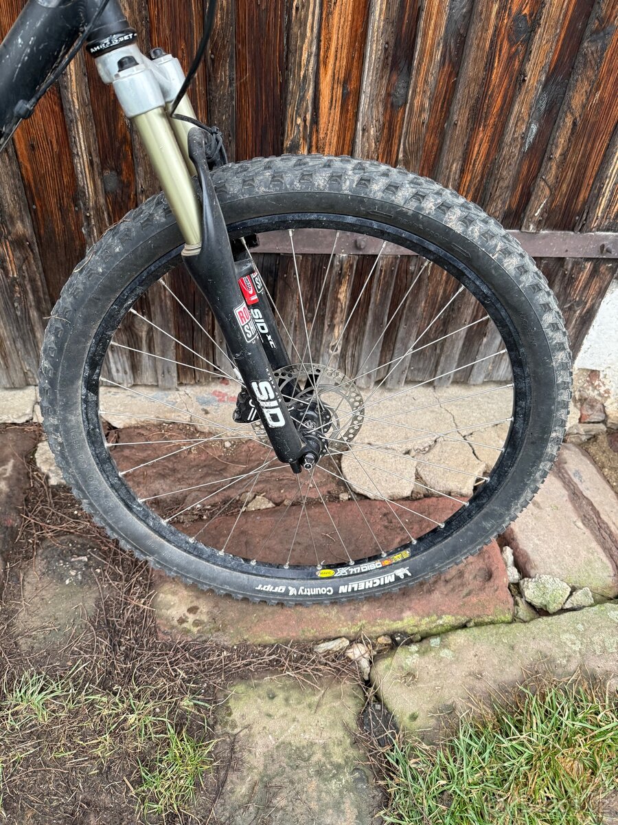 Kolo celoodpružené - 6