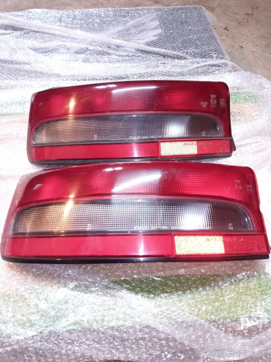 Mazda 323 BG těsnění zadních světel - 6