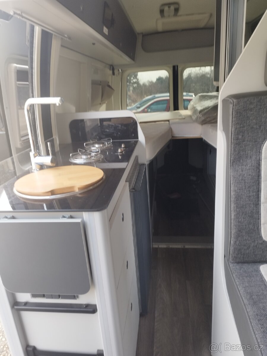 AHORN obytná dodávka - 6