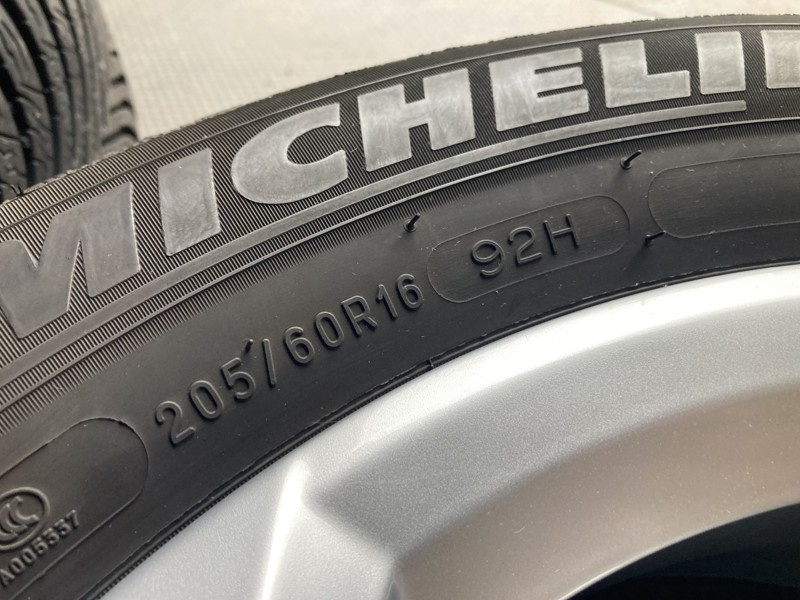 Alu kola AUDI Q2 - KAROQ - VW T-ROC zimní MICHELIN 205/60R16 - 6