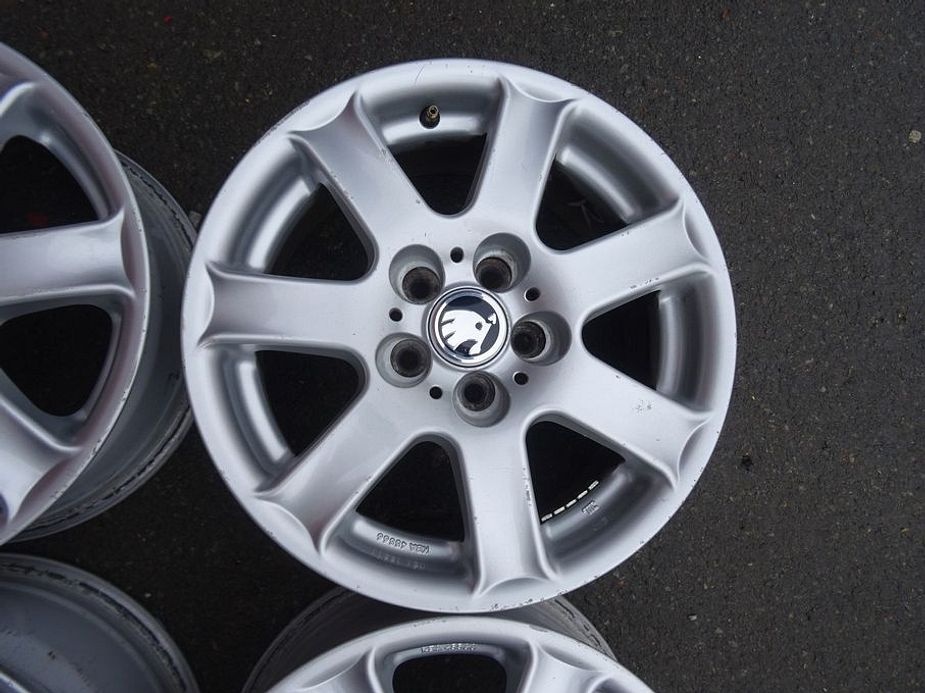 Alu disky Rial na Škoda, 15", 5x100, ET 39, šíře 7J - 6