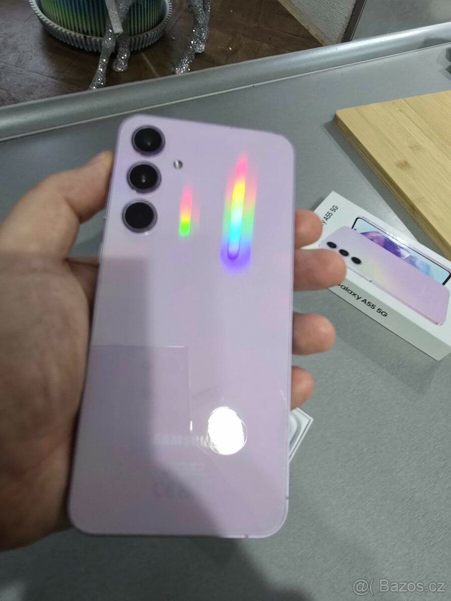 Galaxy A55 5G ve variantě 8 GB RAM / 256 GB - 6