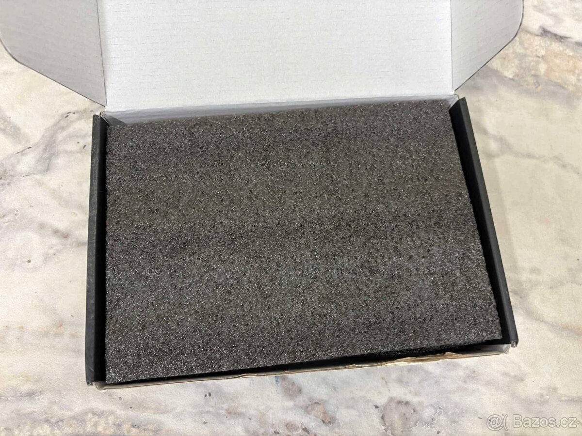 Tesla civka (126) - 6