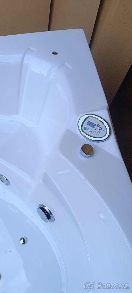 Hydromasážní vana - 6