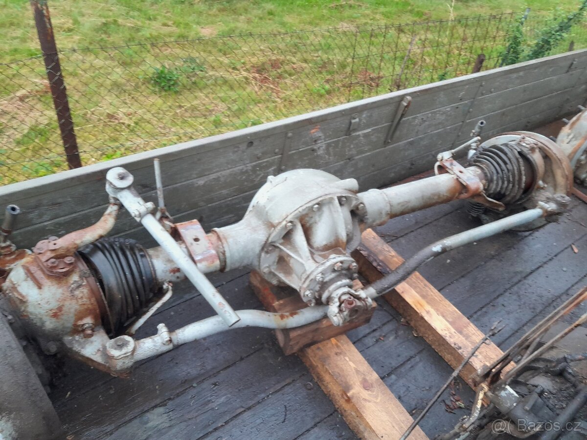 Praga V3S nápravy - 6