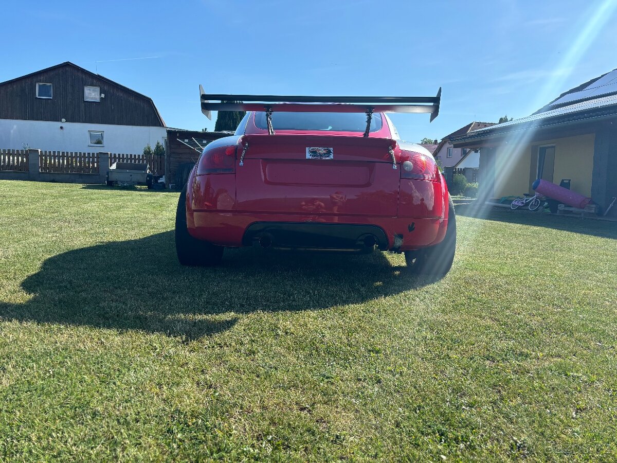 Audi TT závodní - 6