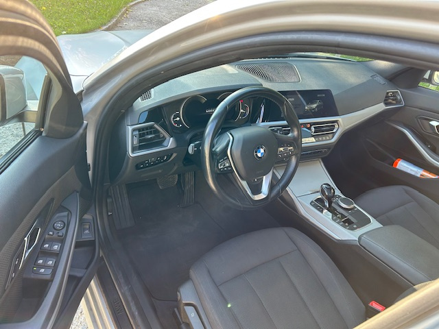 BMW 320d xDrive touring 2020 - 6