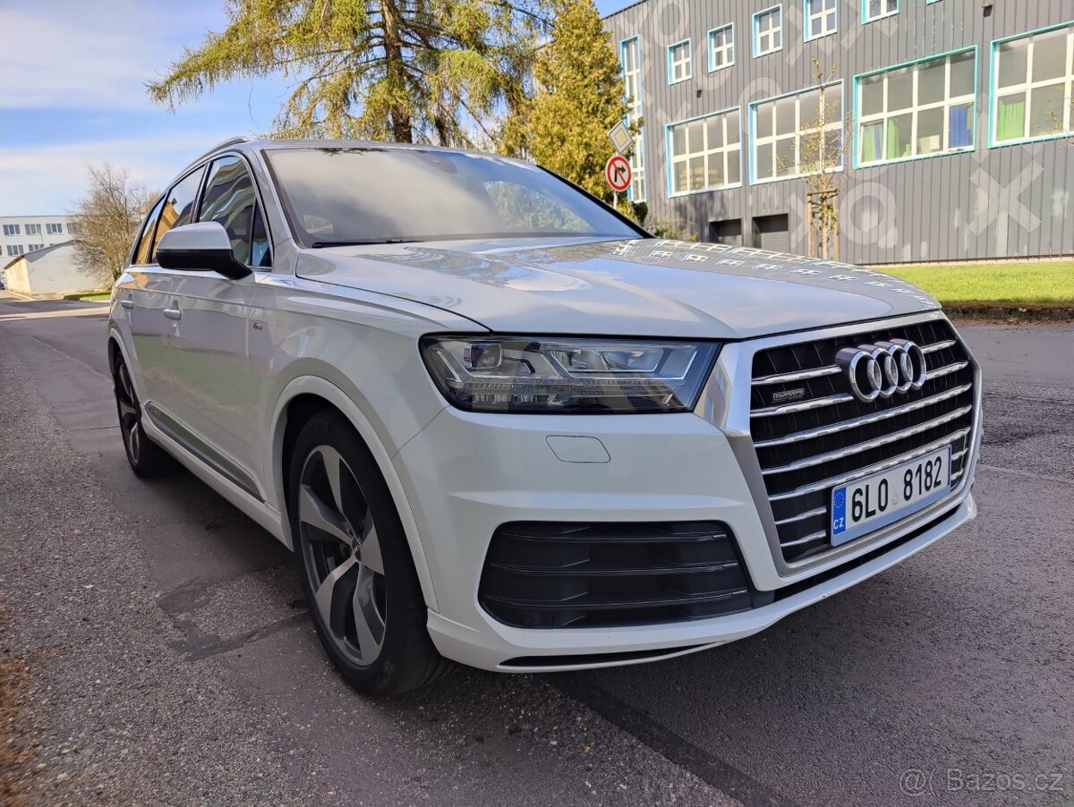Audi Q7 3,0 TDI 4x4/3xS-line / servis. - 6