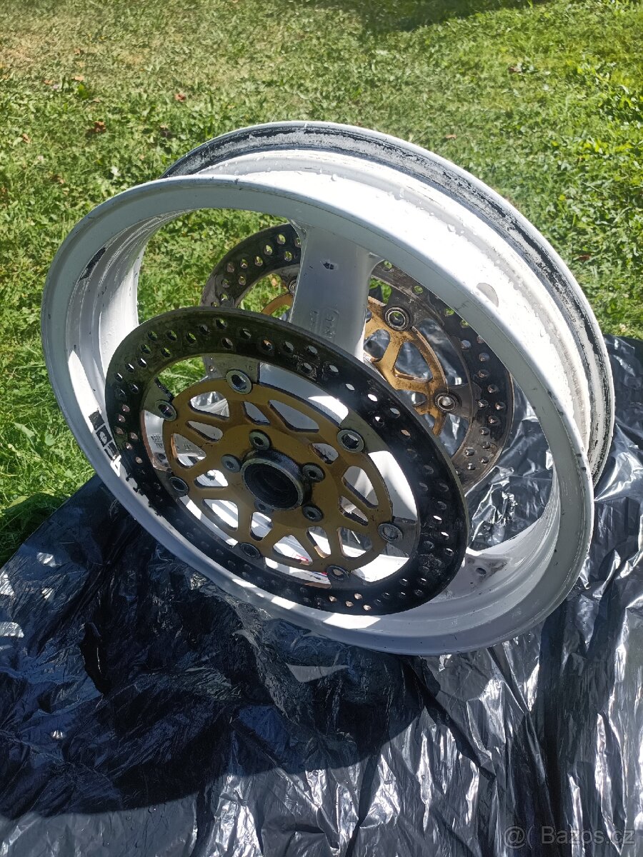 Přední kolo Kawasaki - 6