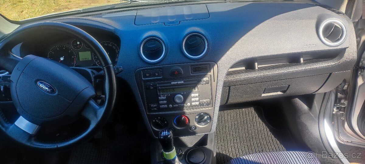 Prodám Ford Fusion 1.4 - 6