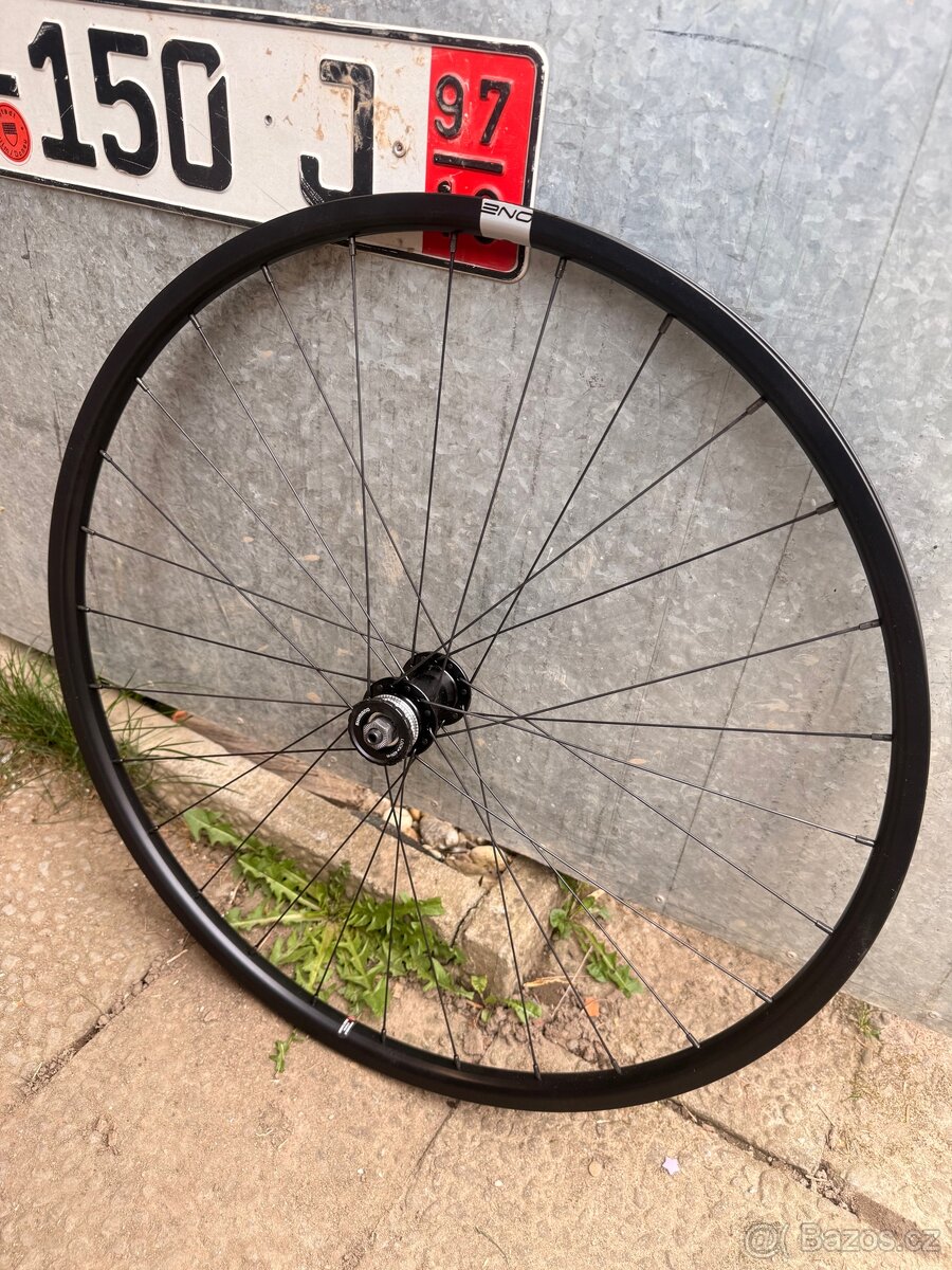 Zapletená kola ONE 27,5” nové - 6