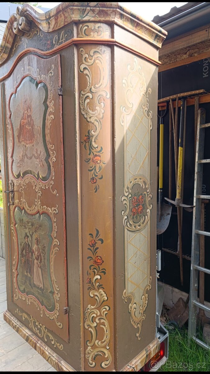 Starožitná skříň - 6