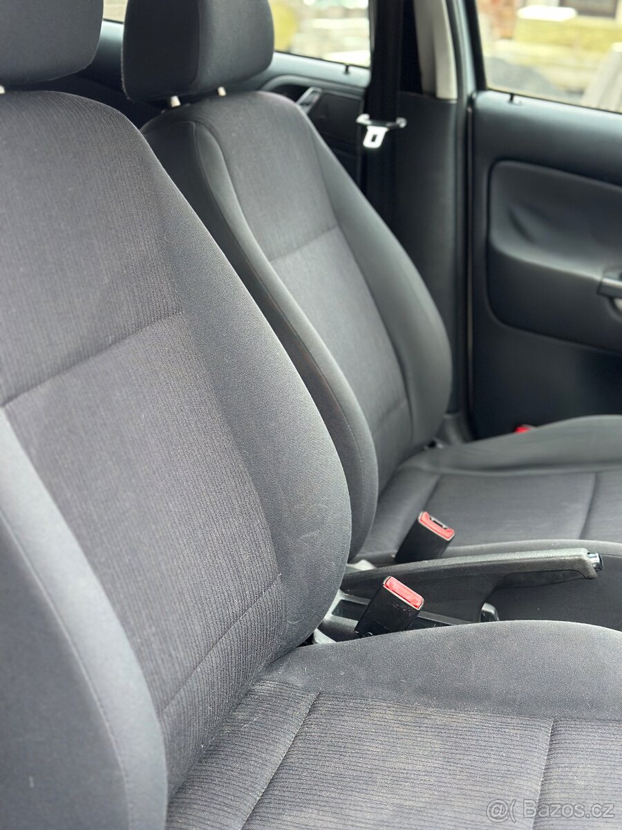 Octavie 1 1.9tdi 74kW 10/2010 - 6