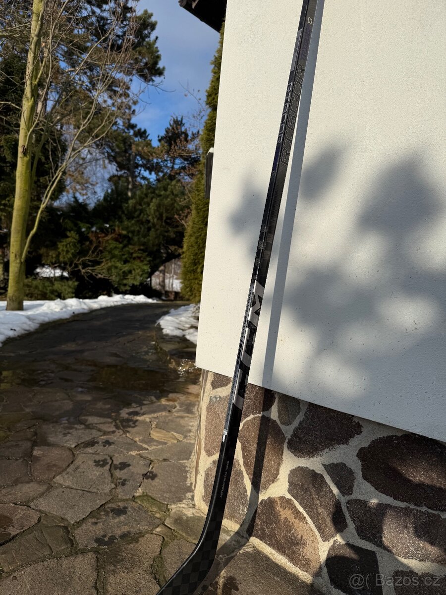 Hokejka CCM Ribcor Trigger 8 SR - 6