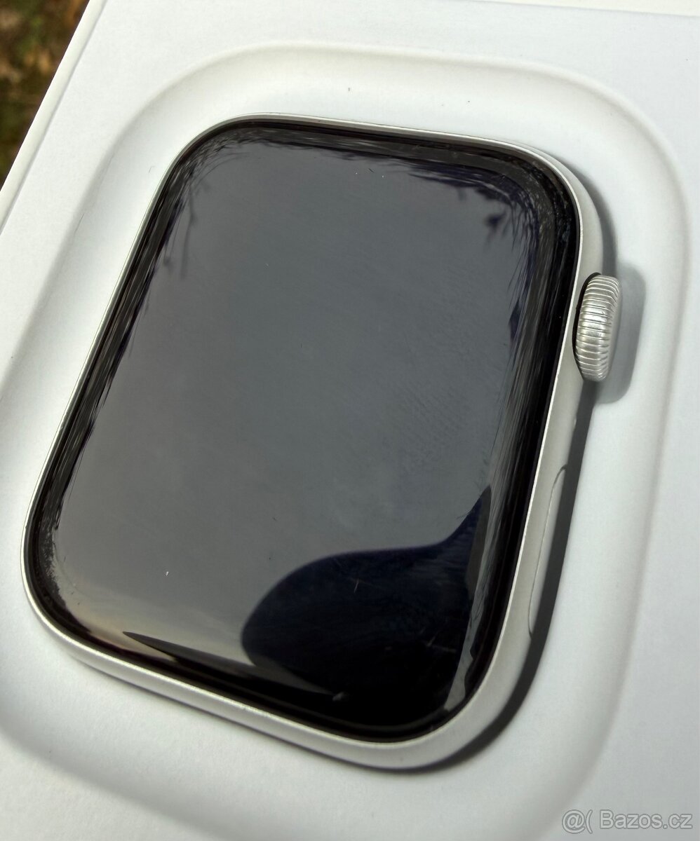 Apple Watch 44mm gen2 - 6