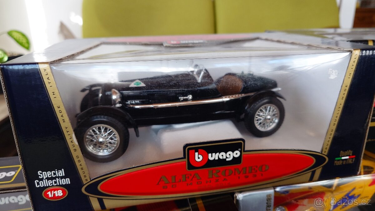 Modely autíček 1/18 Bburago - 6