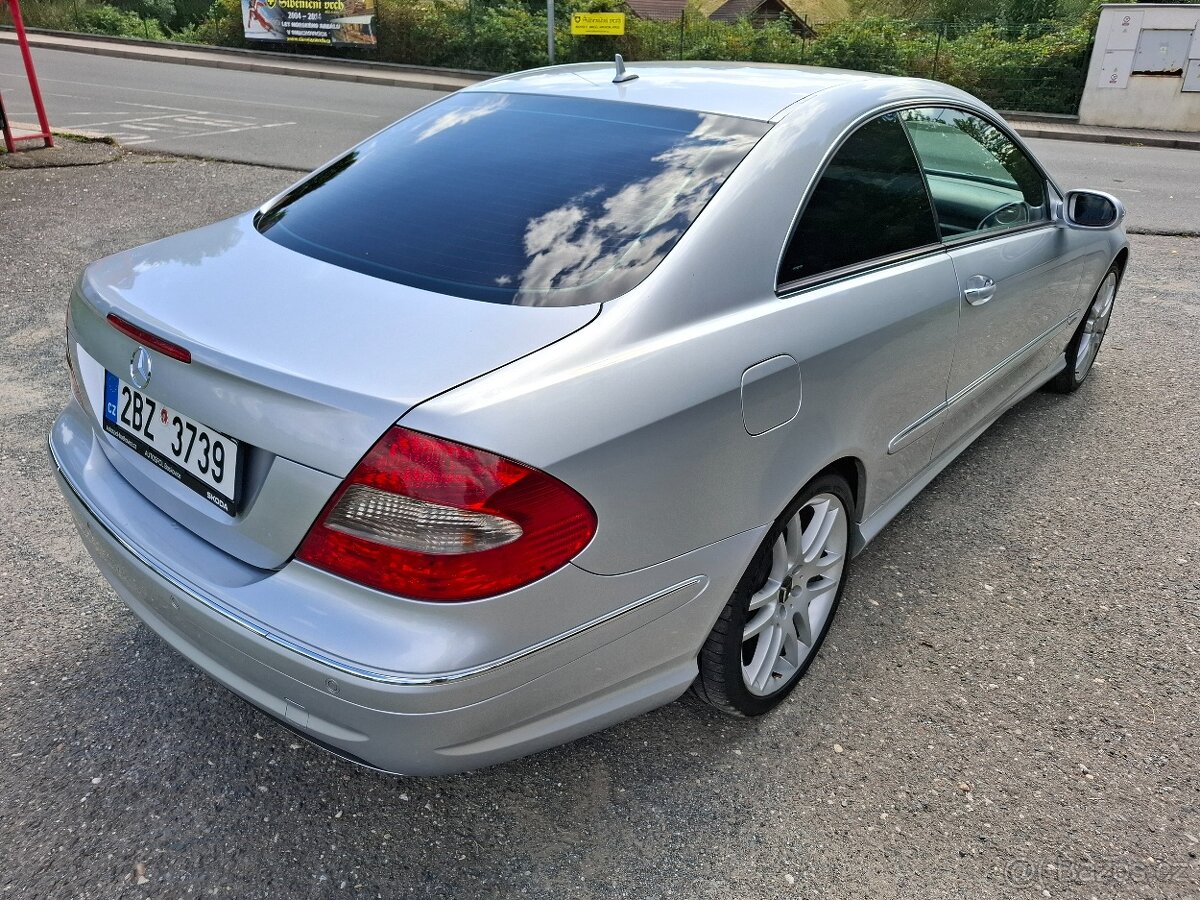 Mercedes Benz CLK 220CDI Facelift r.v.2008 - 6