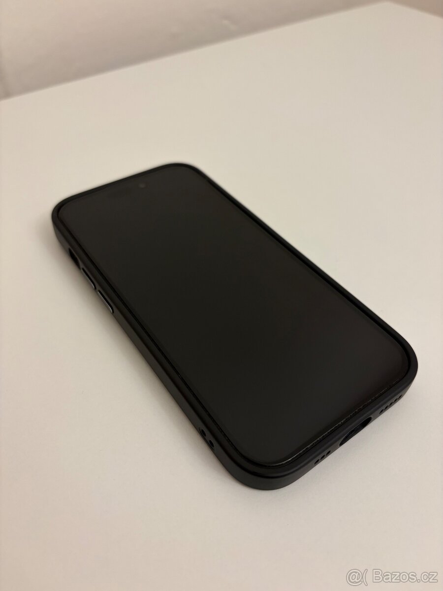Prodám černý iPhone 15 – 128 GB - 6
