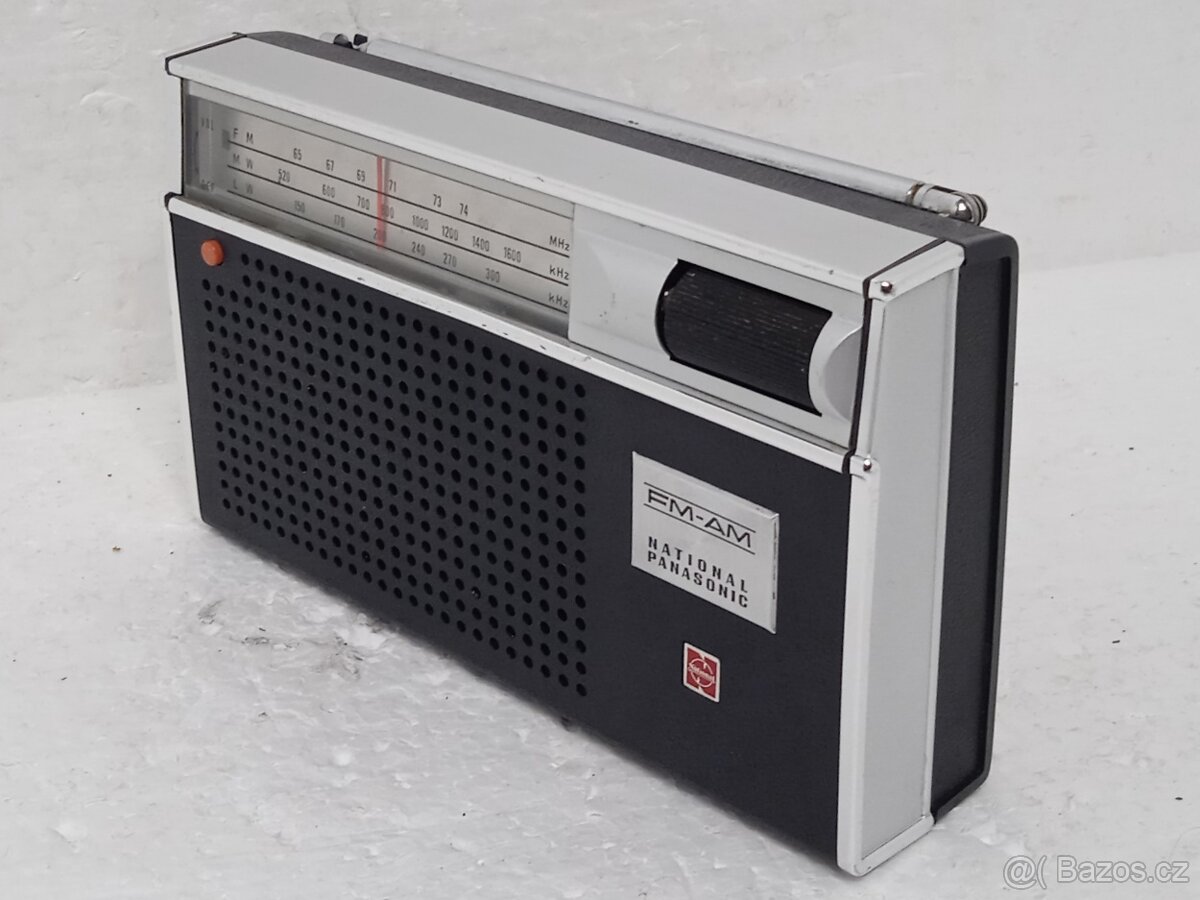National Panasonic RF-680LV Tranzistorové rádio Japan - 6