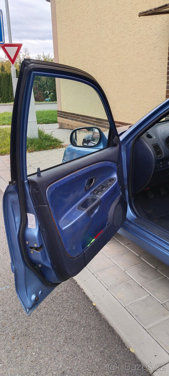 Mitsubishi Carisma 1.8 GDI - 6