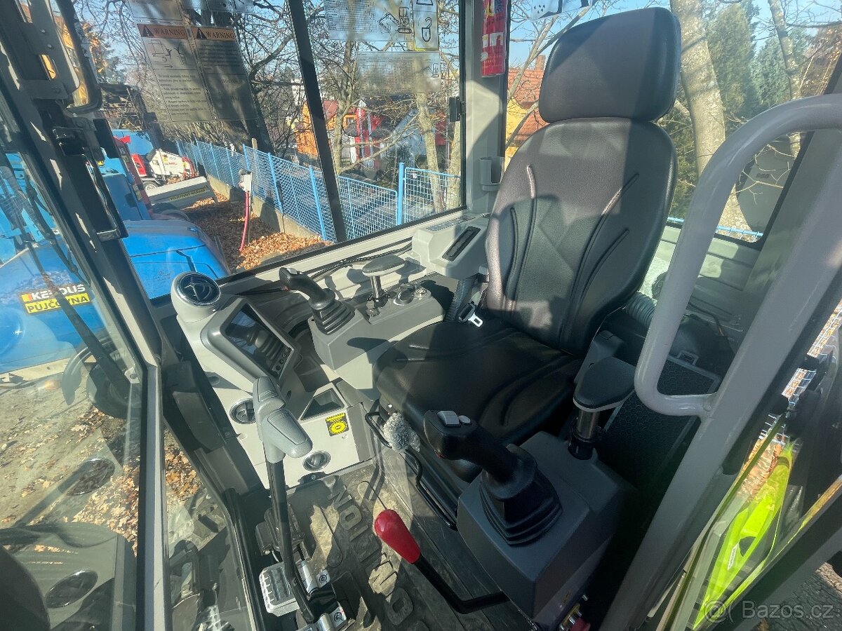 Pásový bagr Zoomlion ZE35GU - 6