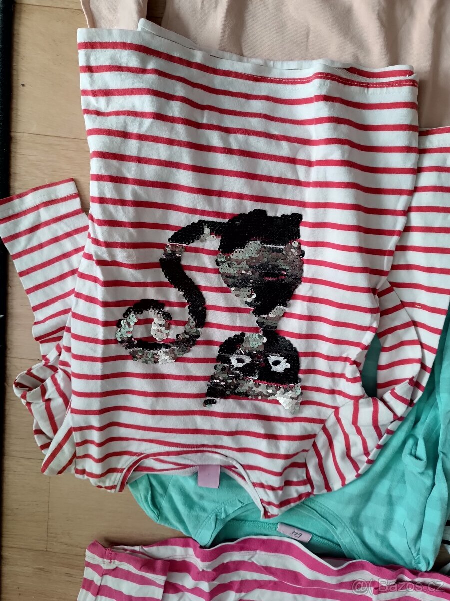 Set triček 104/110 - 6