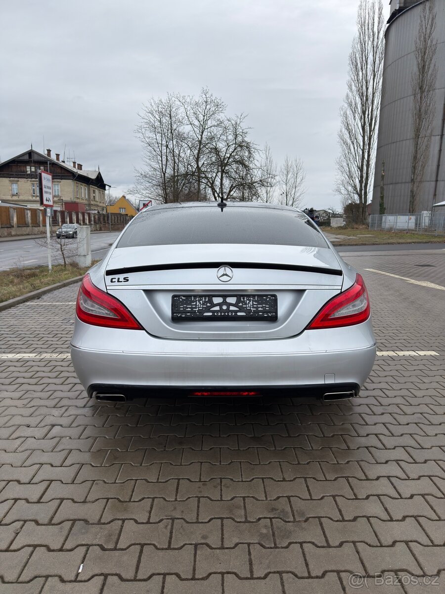 Mercedes Benz CLS350cgi - 6