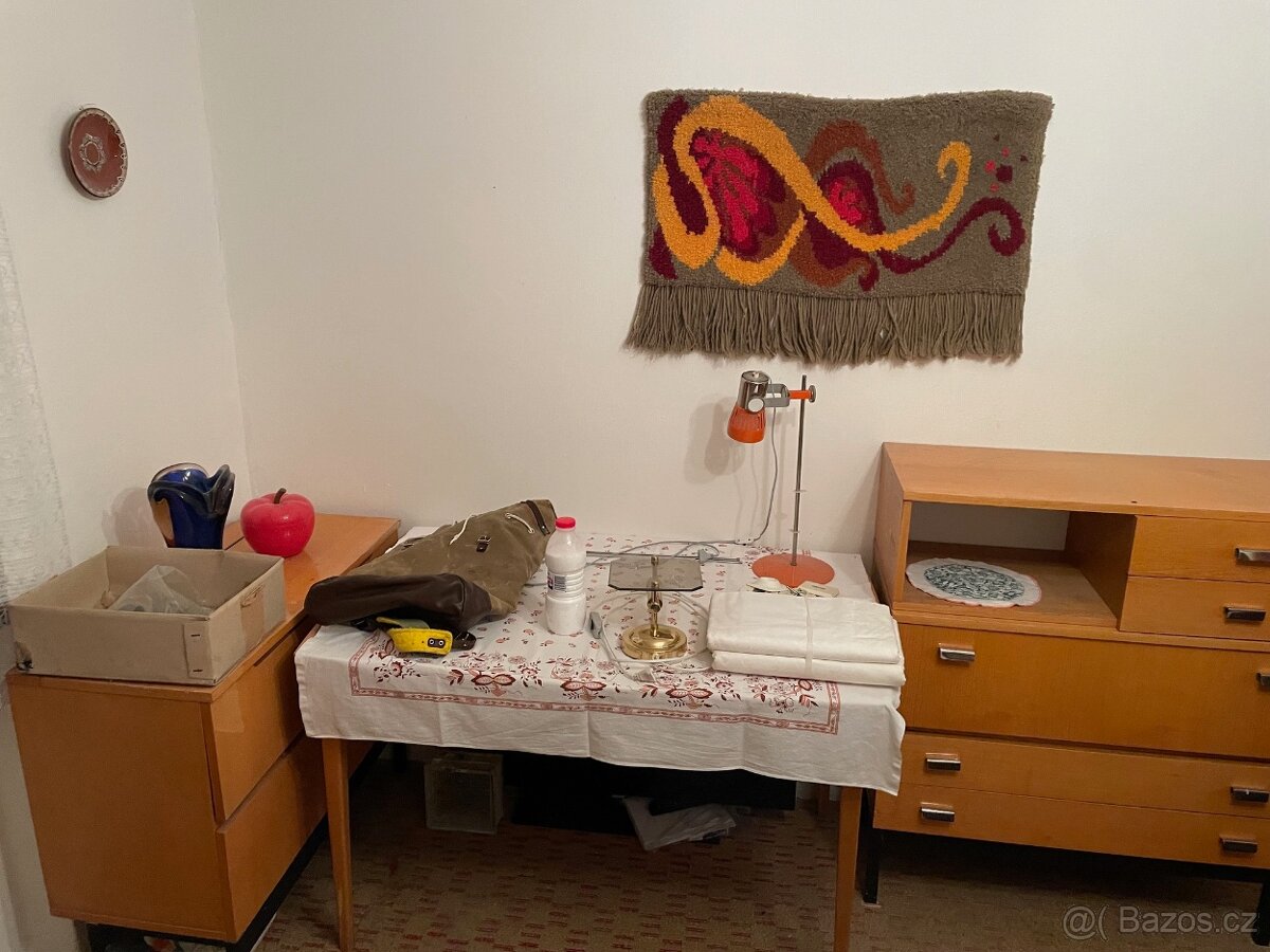 Starý nábytek za odvoz - 6