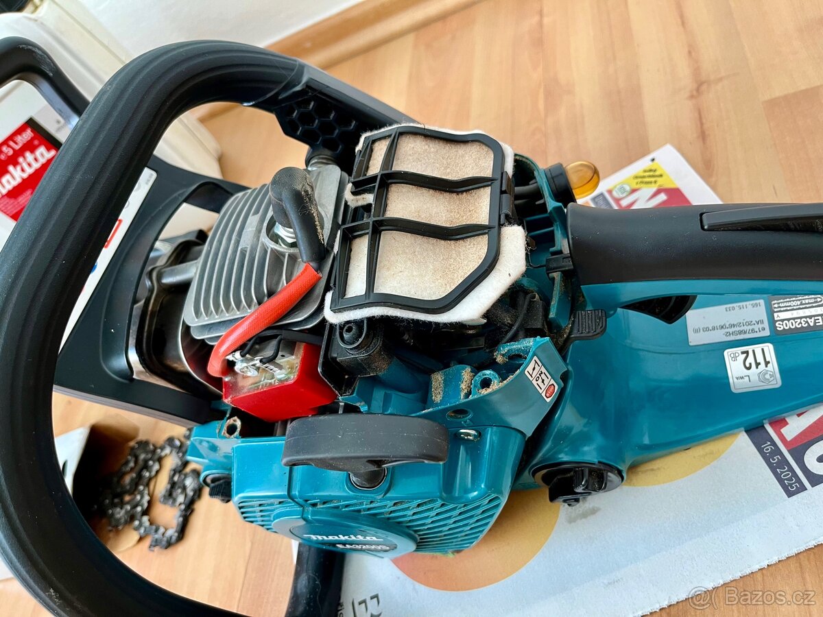 řetězová pila makita-EA3200S. - 6