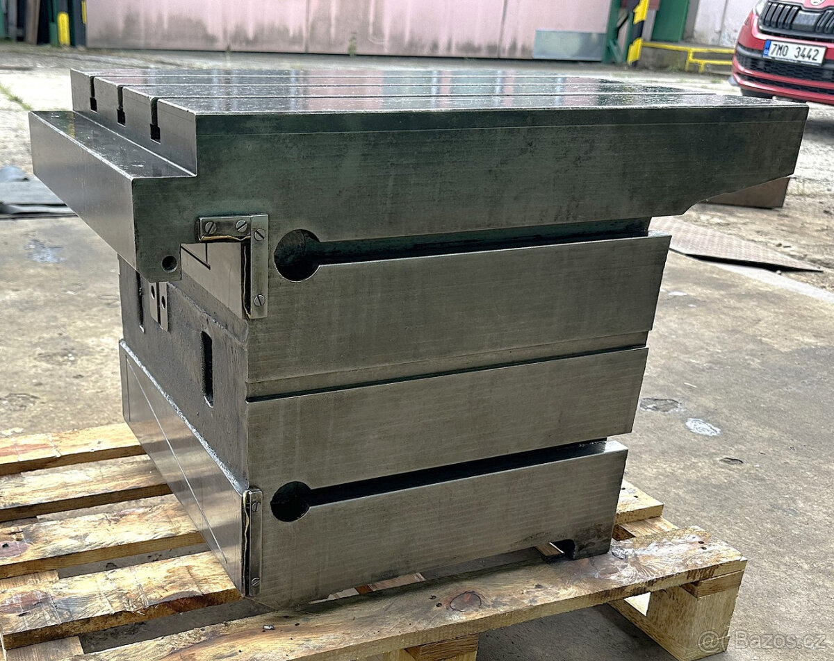 Kostka upínací s T-drážkami - 6