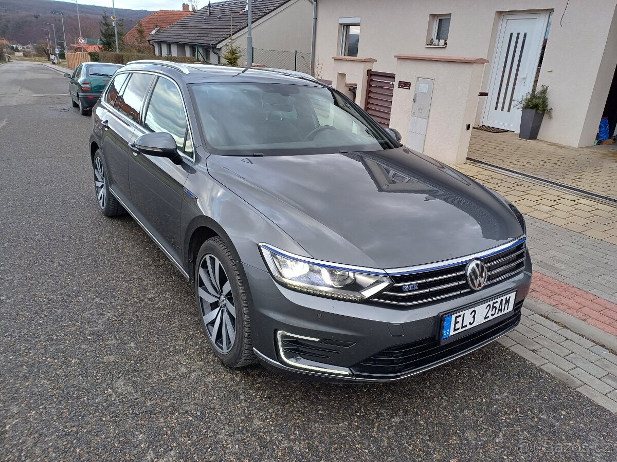 Volkswagen Passat GTE - 6