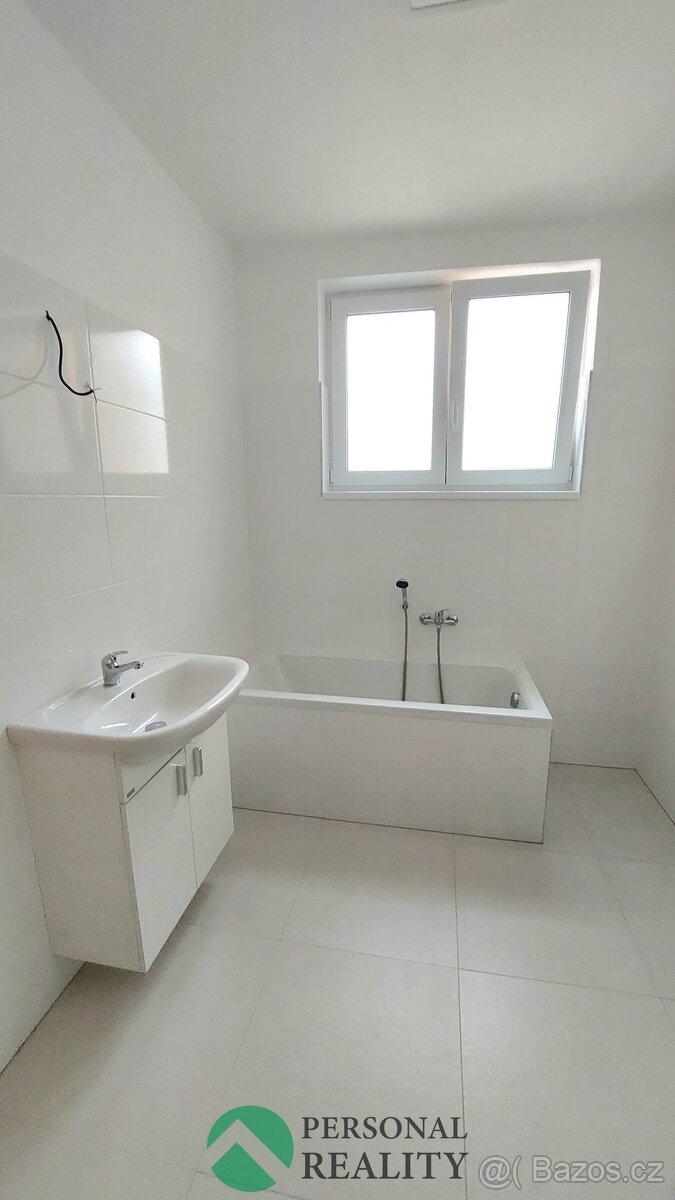 Prodej byty 2+kk, 76,6 m² - Chlumec nad Cidlinou - 6