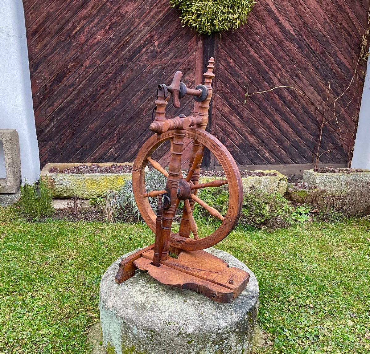 STAROŽITNÝ KOLOVRAT po renovaci - 6