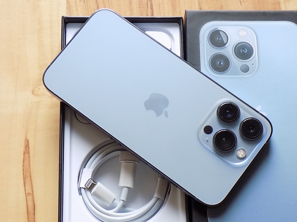 APPLE iPhone 13 Pro 128GB Sierra Blue - ZÁRUKA-TOP-100% BAT - 6