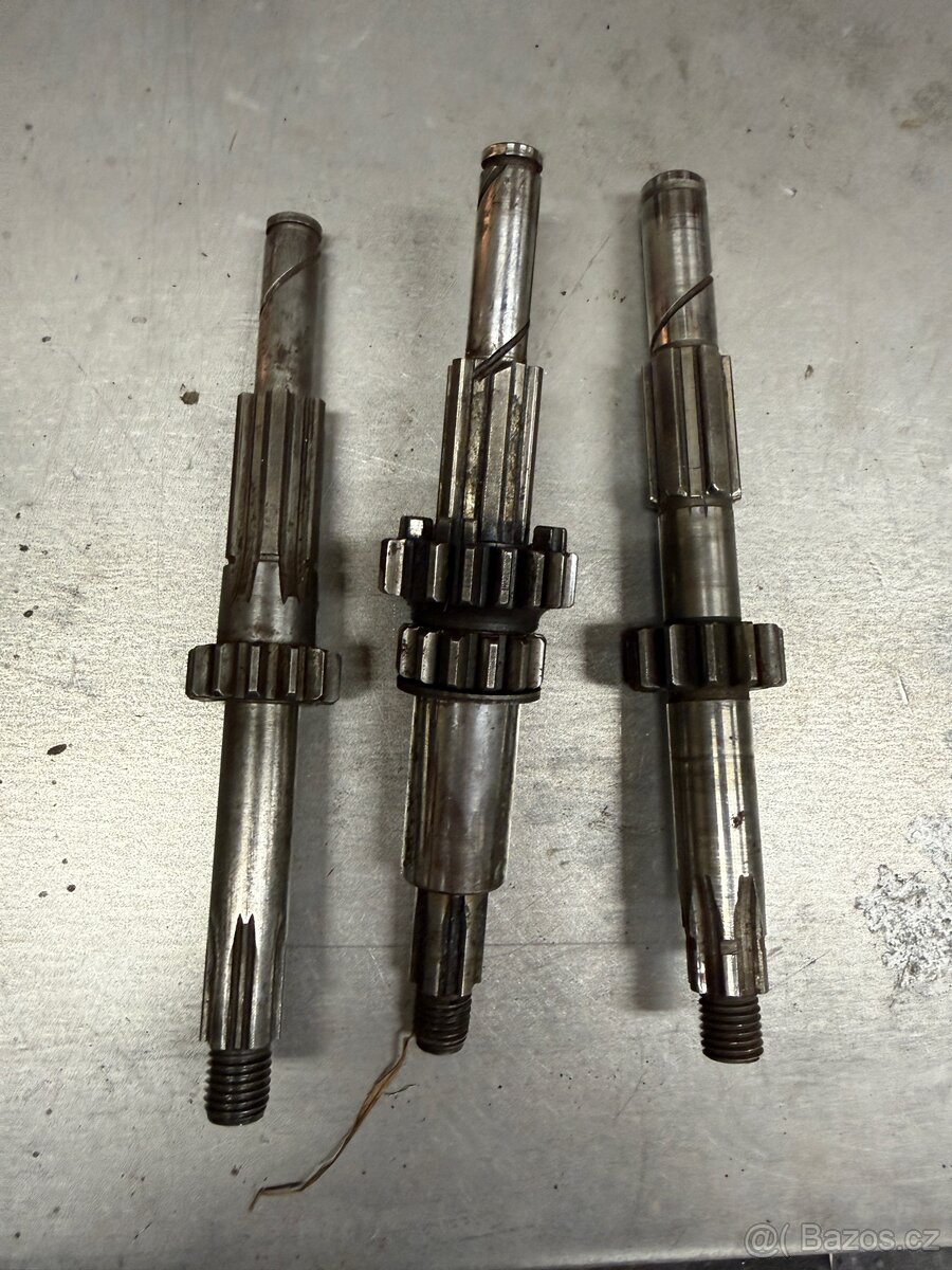 Jawa/Čz - díly převodovek 16x - 6