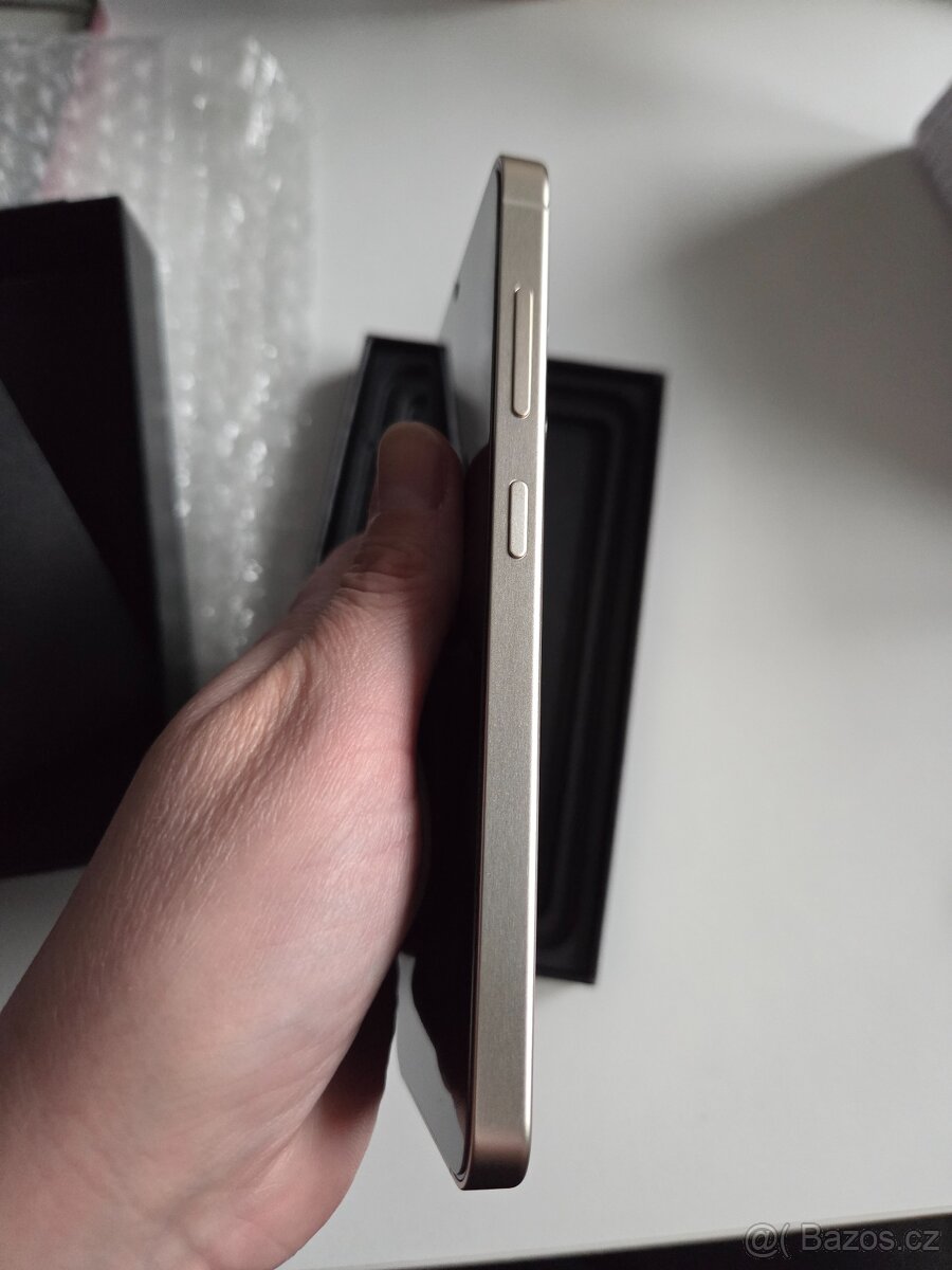 Samsung Galaxy S24, 8/256GB, Amber Yellow, stav jako nový - 6