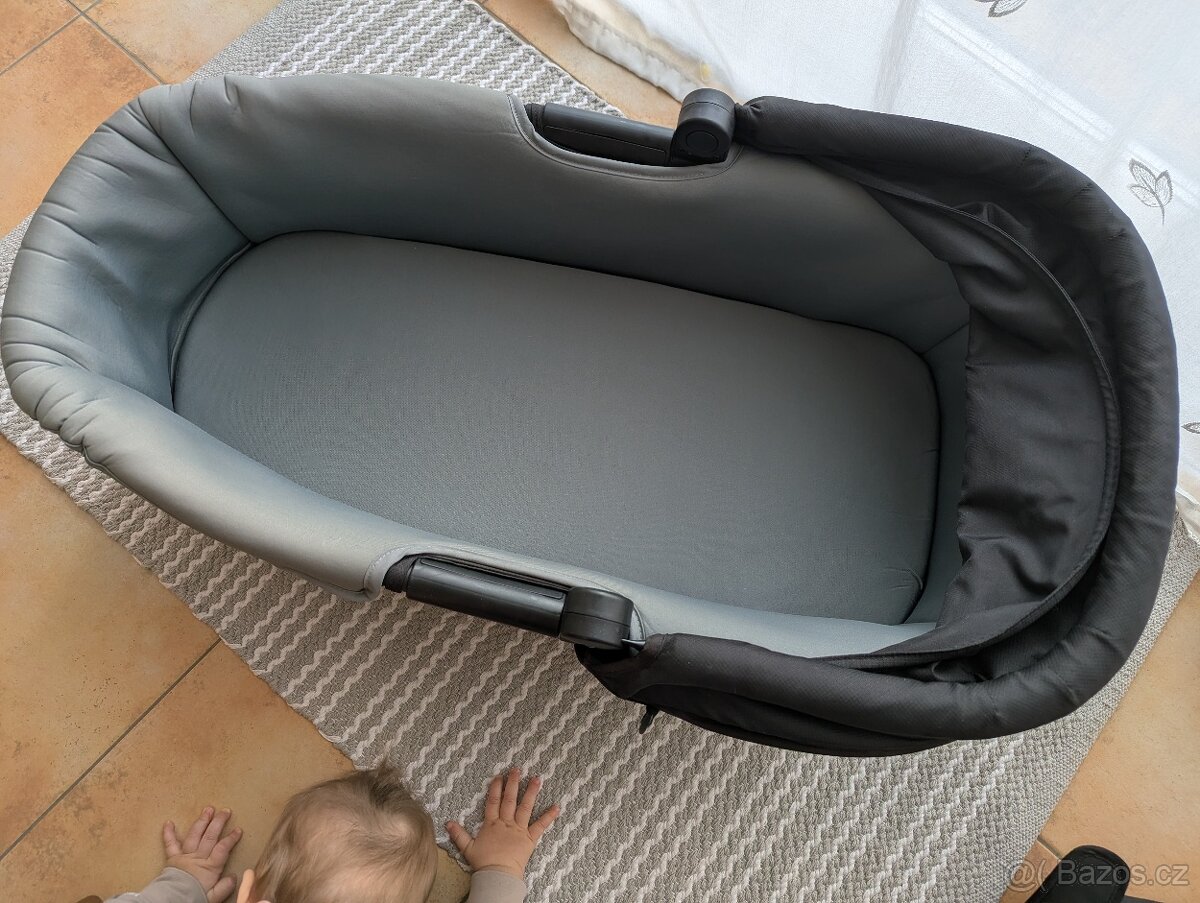 Korba Thule urban glide 2 - 6