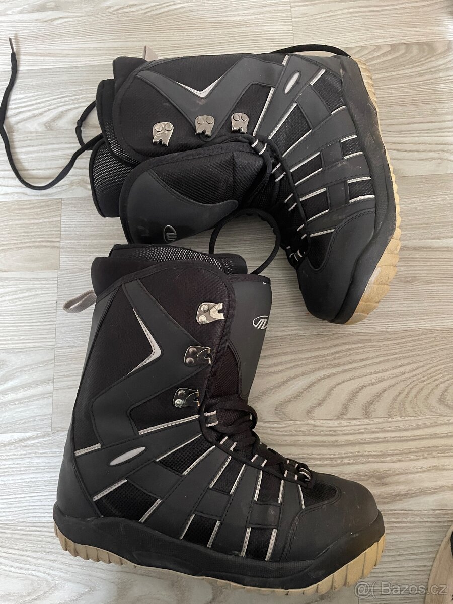 Snowboard 148 cm + boty 42-43 - 6