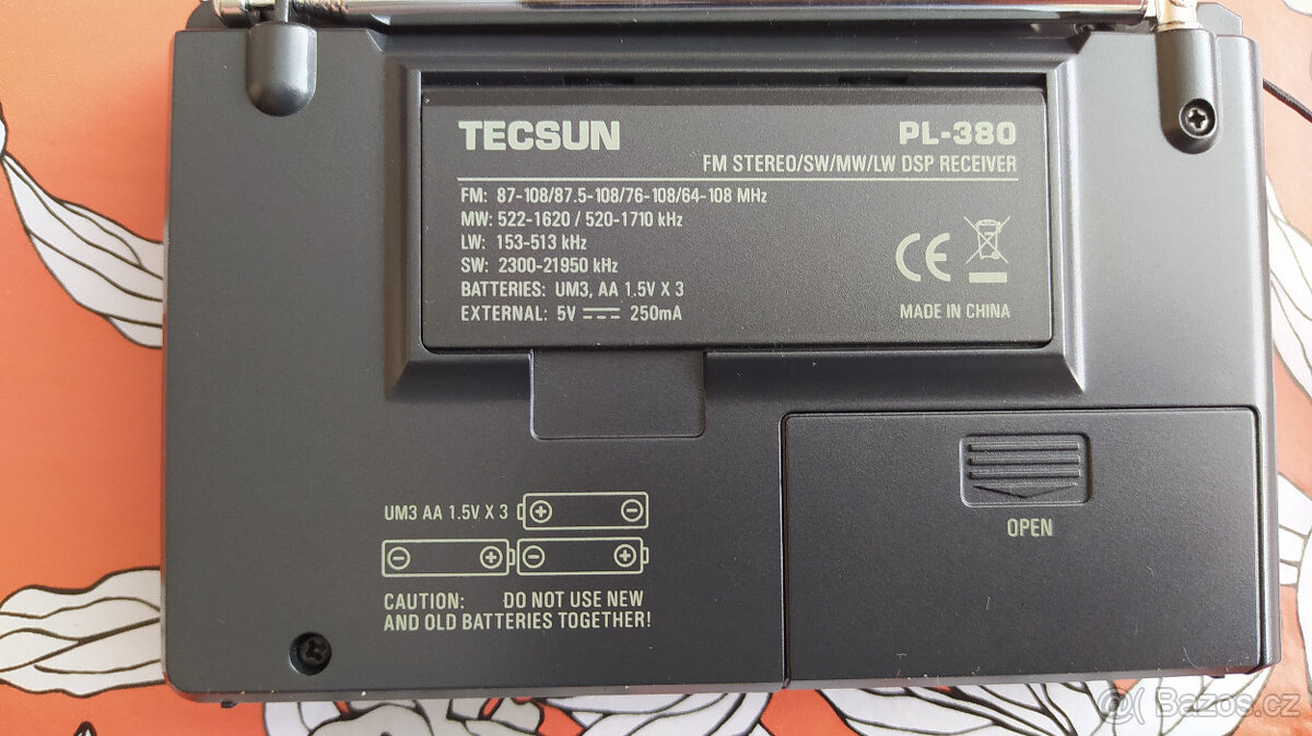 Tecsun PL380 kvalitní světový přijímač - 6